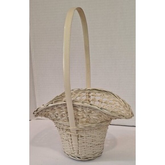 Lot Of 2 Bonnet Wicker Baskets Shabby White Boho Easter - Picture 2 of 15